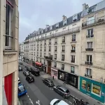 Cozy Studio Bastille